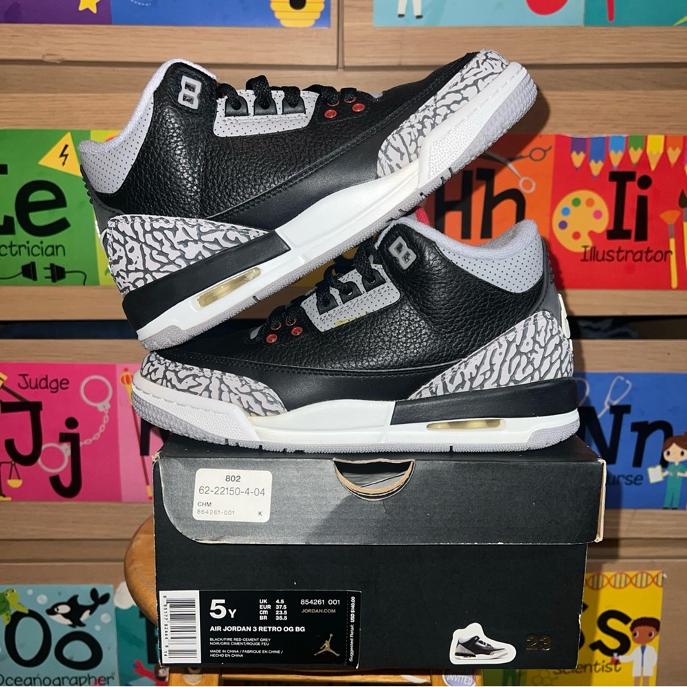 Jordan Retro 3 Black Cement 2018 Size 5Y